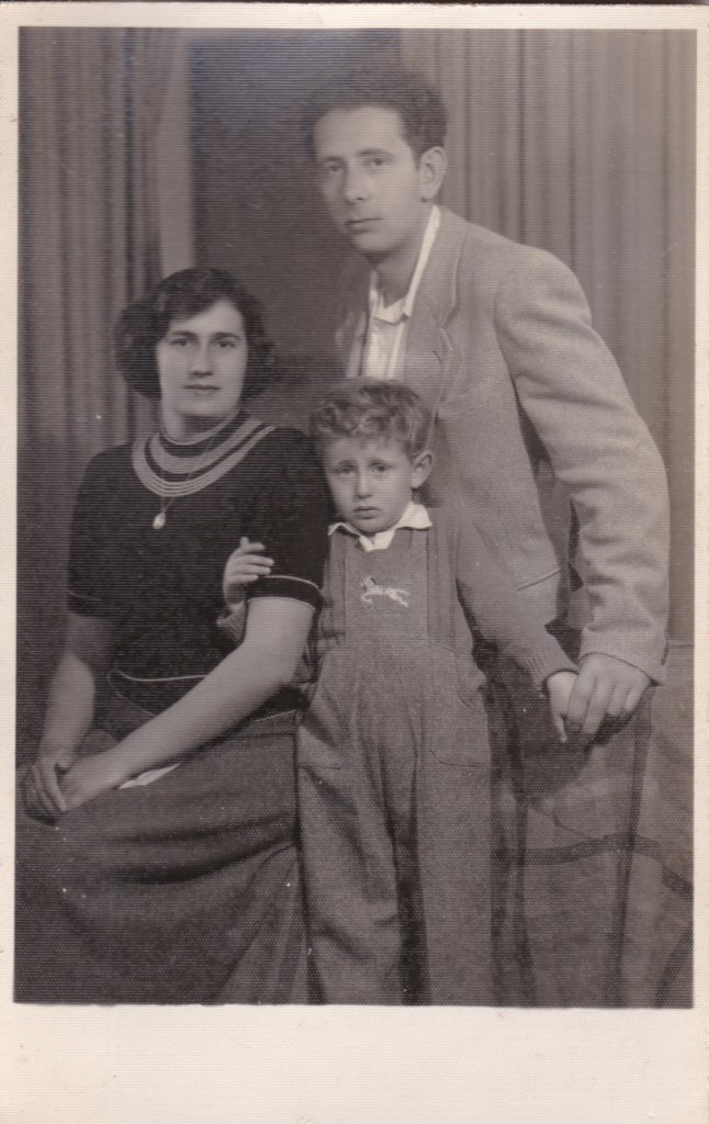 9 front Magda Laszlo Tibi Ramleh Israel 1951