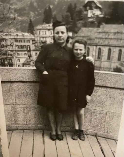 Helen and Esther in Bad Gastein DP camp.