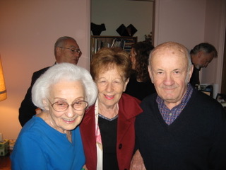 Morris with his siblings, Mira (center) and Sara (left).